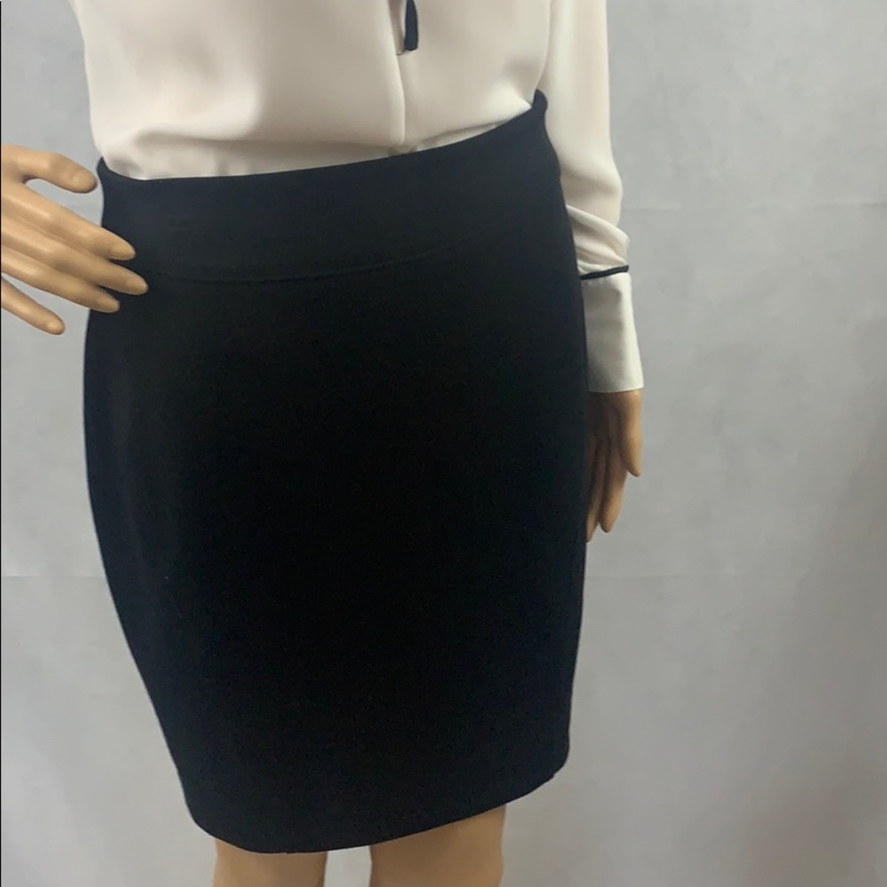 LOFT Black Ponte Knit Pencil Skirt